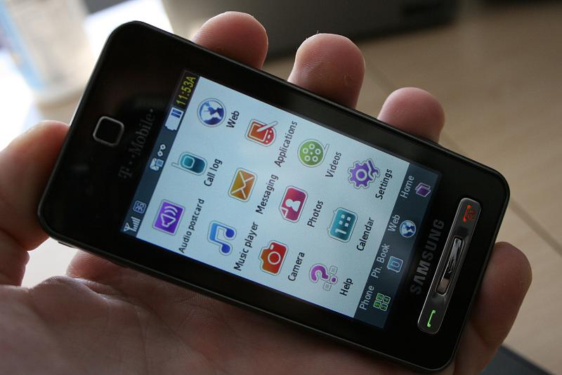 Illustration for article titled Samsung Behold With 5MP Camera, Widgety TouchWiz UI First Impressions
